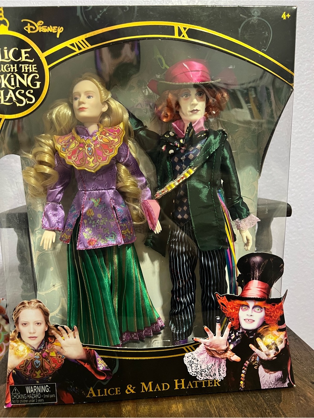 Disney Alice & Mad Hatter Doll Set - Purple, Green, Pink